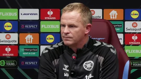 Wouter Vrancken: 'Trabzonspor'un zayıf yanları bulup sonuç almaya çalışacağız!'