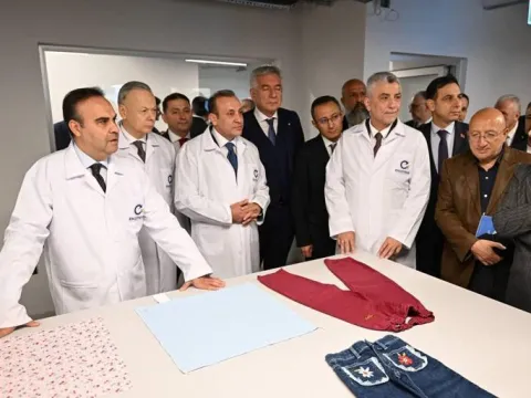 Bakan Kacır: Türkiye’nin önceliği yatırımdır, üretimdir - fotoğraf 1