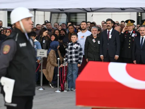 Şehit polis Türkoğlu için tören düzenlendi - fotoğraf 1