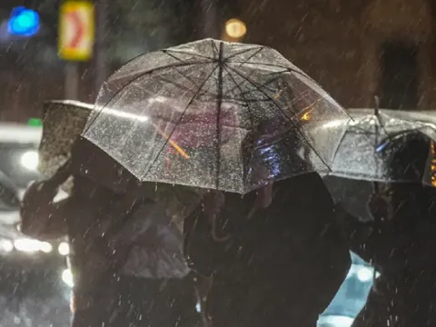 Ege kıyıları ve Doğu Anadolu için sağanak uyarısı: Birçok bölgede sis ve pus bekleniyor - fotoğraf 3