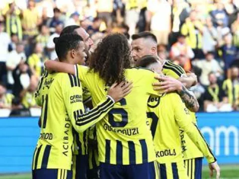 Fenerbahçe, bu sezon parlayan Archie Brown'ın bonservisini belirledi - fotoğraf 2