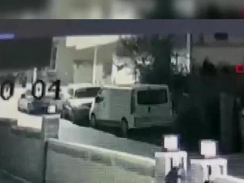 Binanın çökmesinde girişteki iş yerinin etkisi ne? - fotoğraf 1