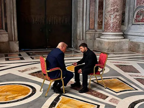 Zelenski küplere bindi: Trump'tan tek kelimelik yanıt... ABD'den Rusya'ya teşekkür! 'Telefonu kapatmak istemediler' - fotoğraf 5