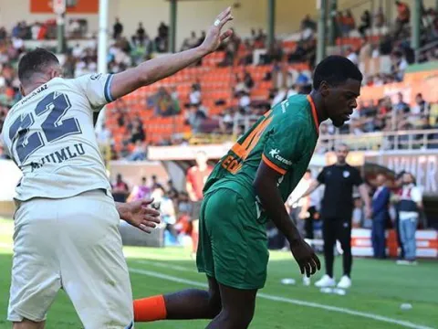 Alanyaspor ile Erzurumspor FK, sessizliği bozamadı - fotoğraf 1