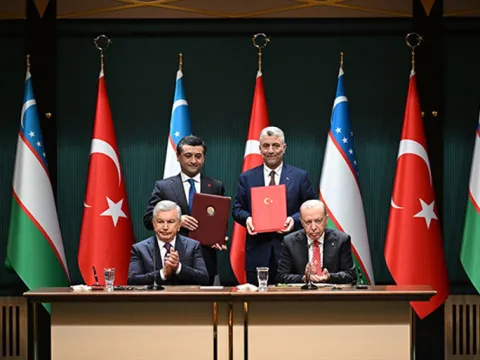 Cumhurbaşkanı Erdoğan, Özbekistan Cumhurbaşkanı ile anlaşmaların imza törenine katıldı - fotoğraf 4
