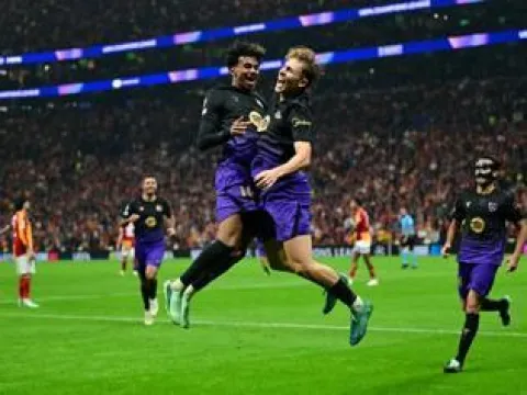 Cem Yılmaz, Galatasaray'ın mağlubiyetini ve Fenerbahçe'nin şansını yorumladı - fotoğraf 3