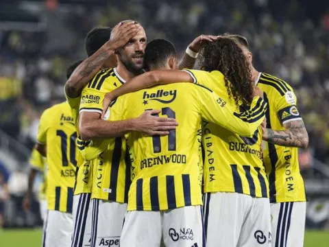 Aston Villa - Fenerbahçe maçı izle - fotoğraf 2