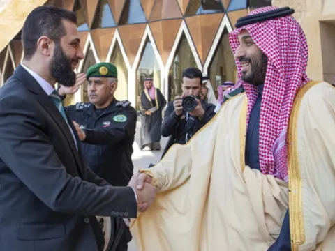 Suriye Cumhurbaşkanı Şara'nın Yemen'e asker göndermeyi değerlendirdiği iddiası - fotoğraf 4