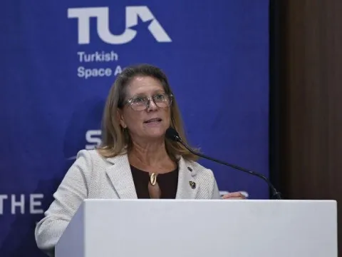 NASA, Ay bilimi verilerini dünyaya açtı - fotoğraf 2