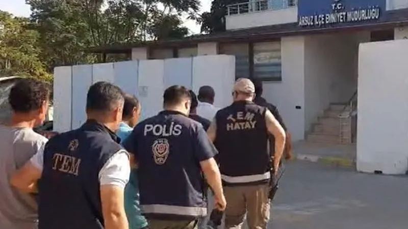 Yabancı Uyruklu Üç Kişi Sınır Dışı Edildi