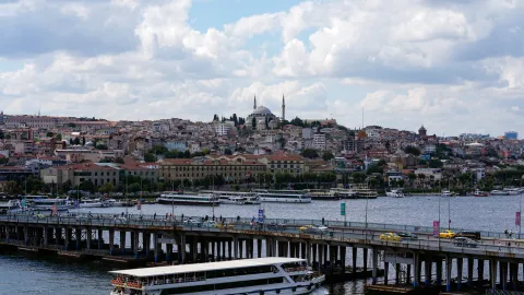 Yağış bitiyor, sıcaklık artıyor. İstanbul'da yeni haftada hava nasıl olacak?