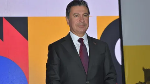 Yandaş gazeteci iddia etti: Ahmet Aras AKP’ye katılacak