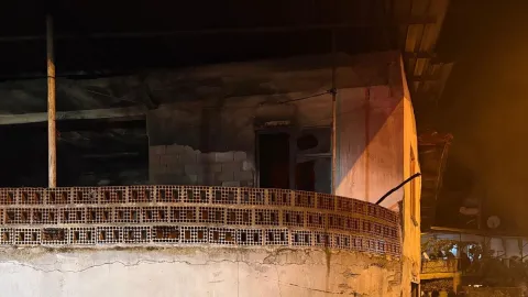 Yangında çifte acı! Anne-oğul hayatını kaybetti!
