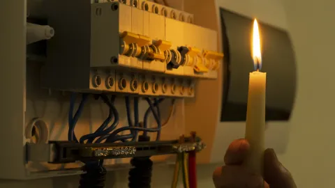 Yarın gece başlıyor, 8 saat sürecek. İstanbul'un 12 ilçesinde elektrik kesintisi yaşanacak
