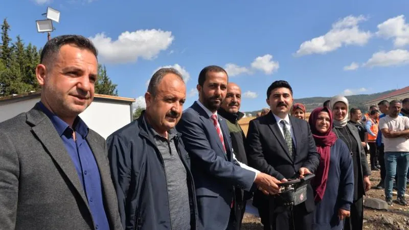 YAYLADAĞI'NA ÇOK AMAÇLI SPOR SALONU