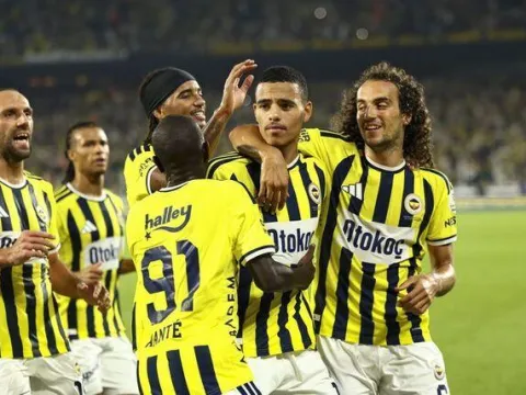 Aston Villa - Fenerbahçe maçı izle - fotoğraf 3
