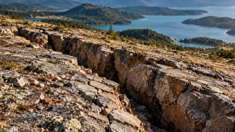 Yerin 40 kilometre altında gizemli hareketlilik: Tam 1540 kez tekrarlandı