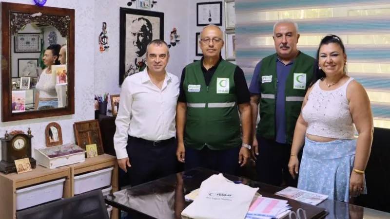 Yeşilay’dan Fatma Satar Müzik Resim ve Bale Akademisi’ne Ziyaret