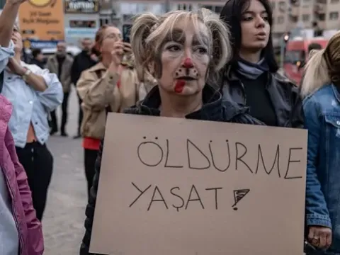 Ege Üniversitesi'ndeki köpeklerin toplatılmasında taraflar ne diyor? - fotoğraf 6
