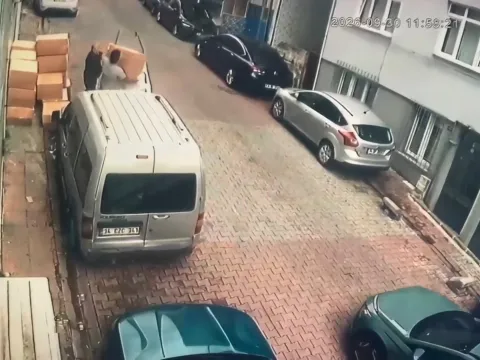 İstanbul'un göbeğinde zehir üretiyorlardı: Polis temizlik görevlileri sayesinde buldu! - fotoğraf 4