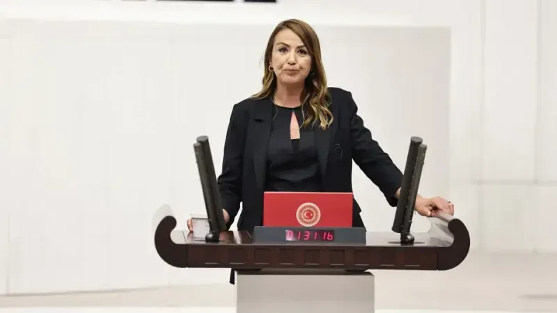 YILDIRIM KARA: ‘KONUT’ DİYE KABA İNŞAAT TESLİM EDİLMESİ KABUL EDİLEMEZ