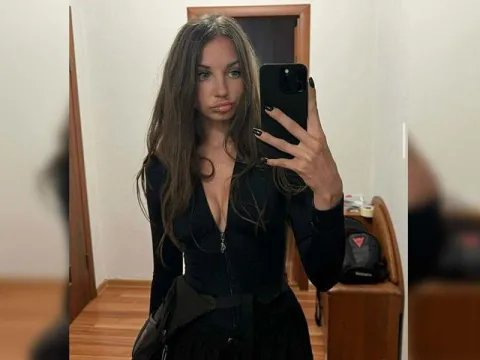 Rus fenomen Tatiana'nın ölümüne neden olan sürücüye 2 yıl 11 ay ceza - fotoğraf 1