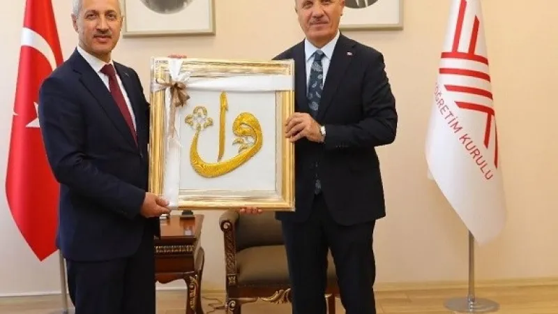 YÖK Başkanı Özvar'dan Hatay MKÜ'ye Verimlilik Reçetesi