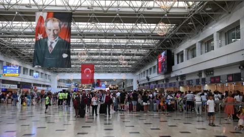 Yolcu sayısı 193 milyonu aştı