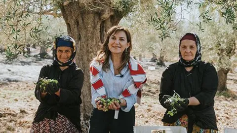 Yöneticiliği bıraktı, ilçesini üretim üssüne çevirdi! Şimdi dünyanın dört bir yanına satış yapıyor