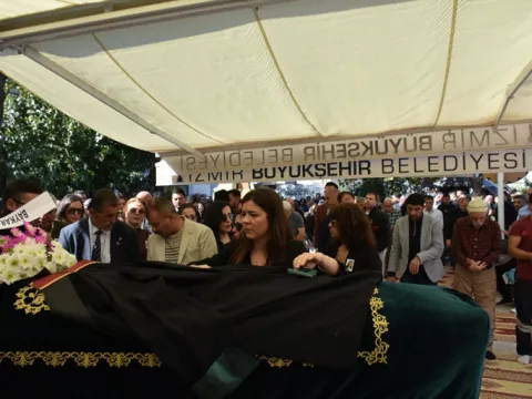 Nişanlısı tarafından öldürülen Avukat Özge Penbegül'e acı veda - fotoğraf 4