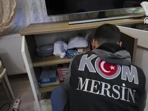 Mersin’de "rüşvet" operasyonunda 37 gözaltı - fotoğraf 2
