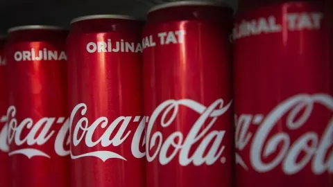 Yüzlerce şubesi vardı: Coca-Cola elindeki dev şirketi satıyor