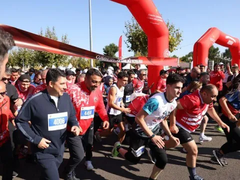 Cumhurbaşkanlığı Yarı Maratonu tamamlandı - fotoğraf 2