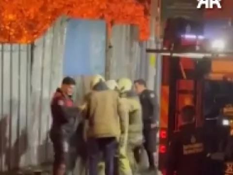 Beşiktaş’ta gecekonduda yangın - fotoğraf 1
