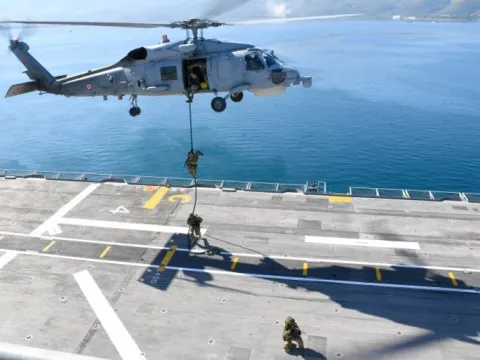 NATO’nun teyakkuz faaliyetinde TCG Anadolu ve TB-3 SİHA’lar sahnede - fotoğraf 4