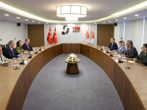 DEM Parti ve Yeni Parti görüşmesinde hangi mesajlar öne çıktı? - fotoğraf 1