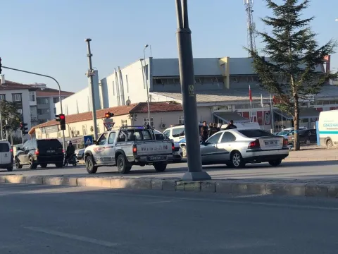 Konya’da kaldırımda erkek cesedi bulundu - fotoğraf 2