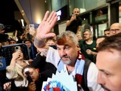 Franculino Dju, Paul Onuachu’yu yokluğunu aratmıyor - fotoğraf 1