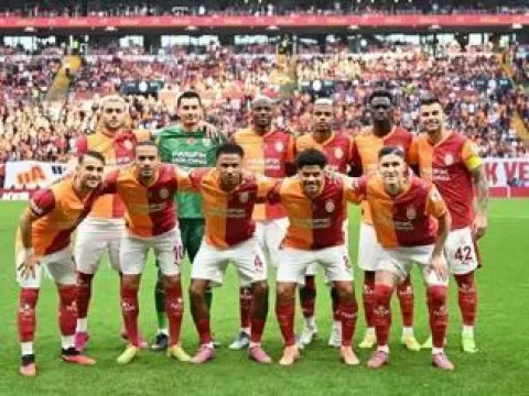 FENERBAHÇE - SLAVIA PRAG MAÇI CANLI İZLE | Fenerbahçe Slavia Prag maçı kadrosu: FB maçı şifreli mi, şifresiz mi, nereden izlenir? - fotoğraf 4