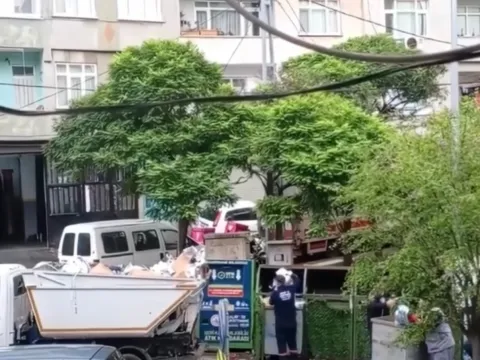 İstanbul'un göbeğinde zehir üretiyorlardı: Polis temizlik görevlileri sayesinde buldu! - fotoğraf 1