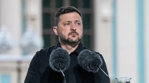 Zelenski'den hava savunması ve ilave F-16 desteği çağrısı