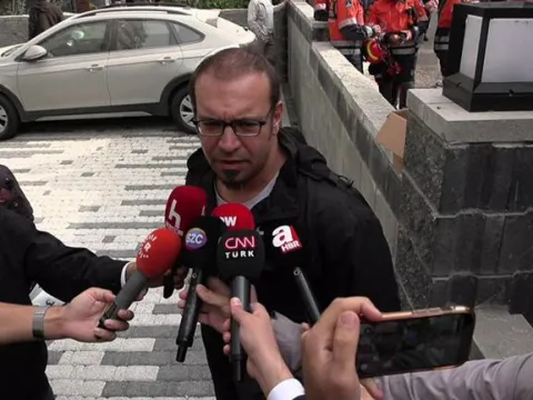 Maltepe'de enkazdan çıkan kişi çökme anını anlattı: "Binamız çatlaktı, komşular sesler duyuyordu" - fotoğraf 3