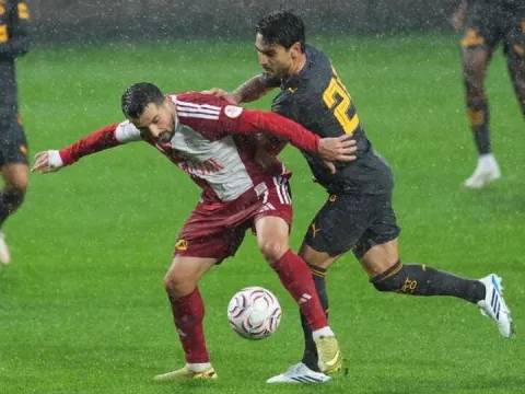 G.Saray 3-0'dan geri döndü! - fotoğraf 1