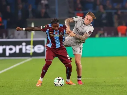 "Ansiklopedisi yazılacak futbolcu" - fotoğraf 1