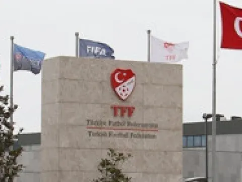MHK açıkladı: Süper Lig’de hakemleri Anthony Taylor atayacak! - fotoğraf 3